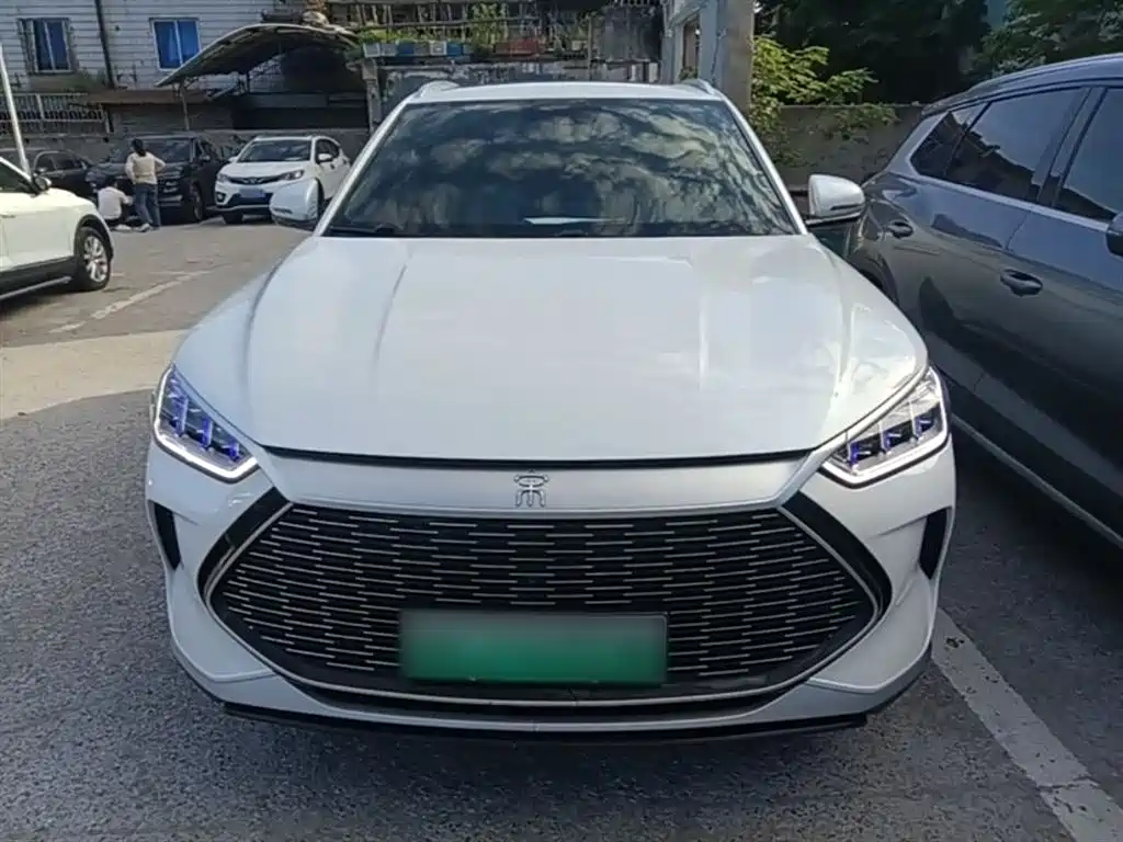 BYD Song PLUS PHEV 2021 DM-i 110KM Flagship фото 3