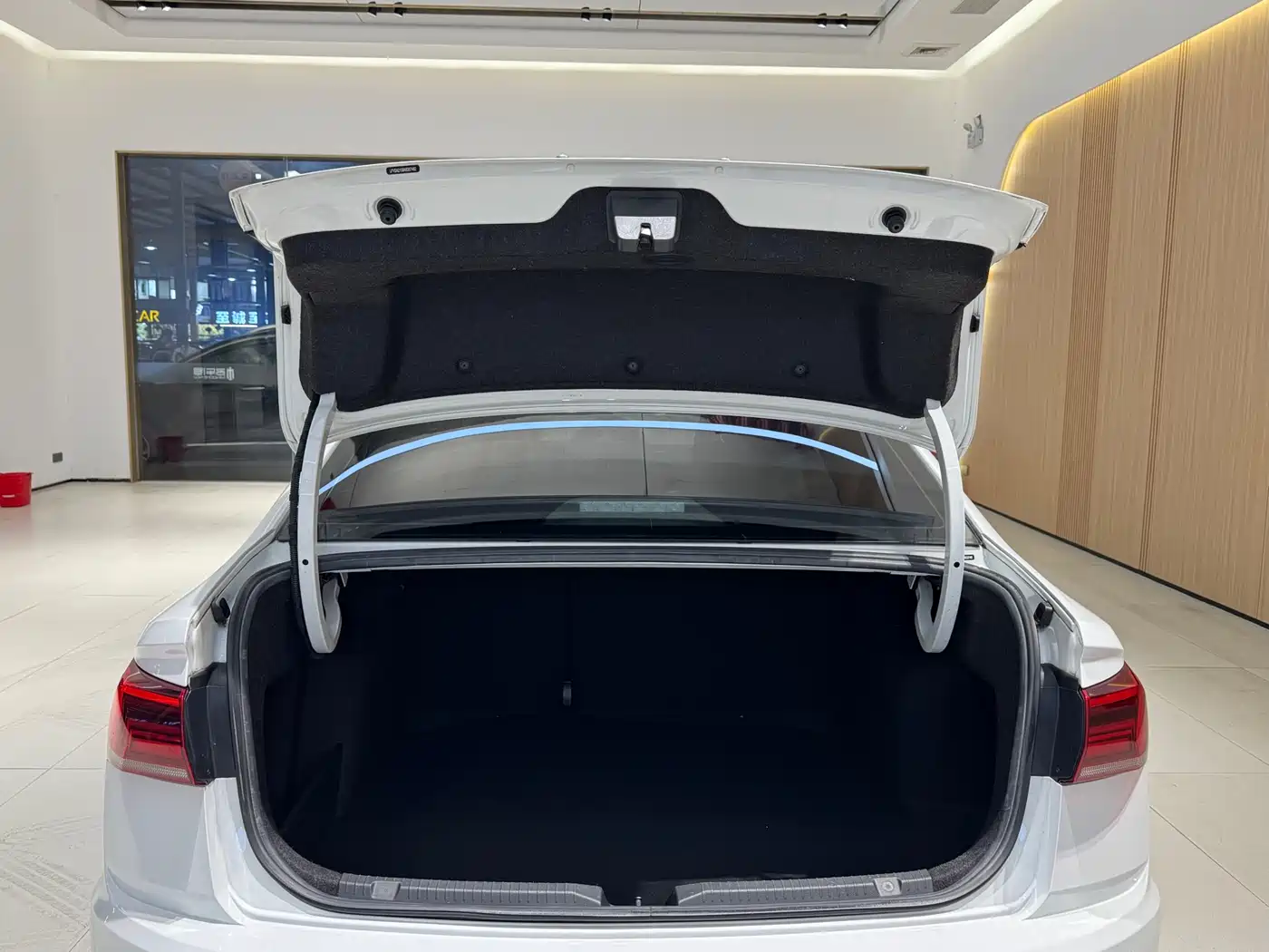 Volkswagen Bora 2020 280TSI DSG Elite фото 18