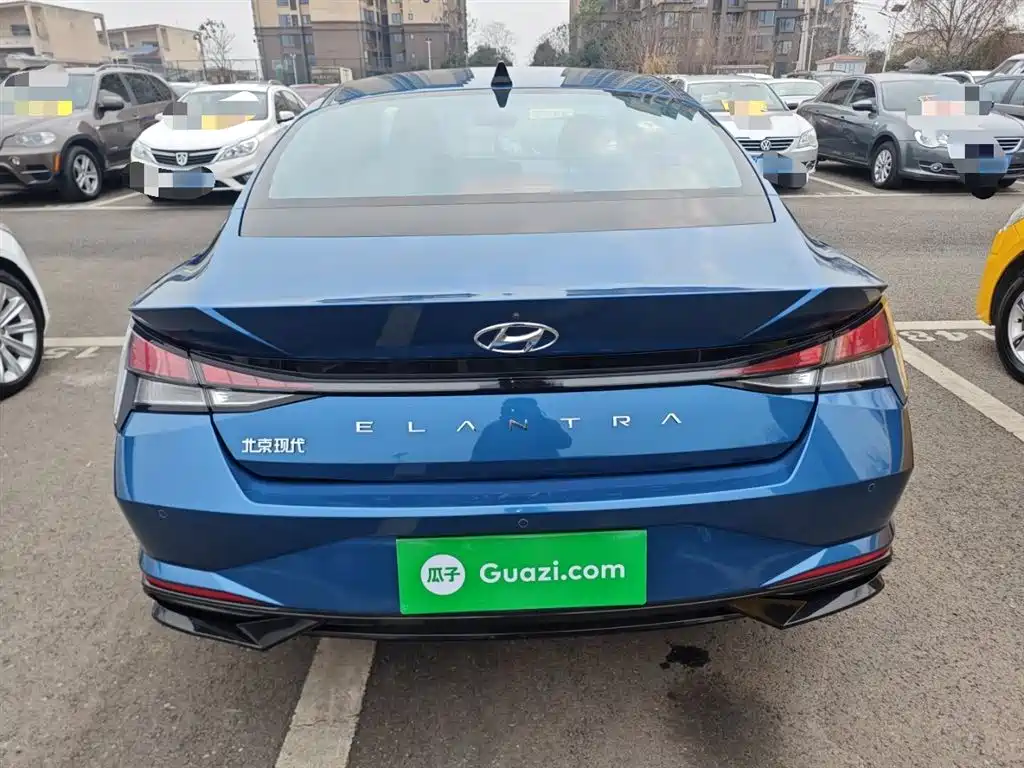 Hyundai Elantra 2022 1.5L CVT GLX Elite Edition фото 6