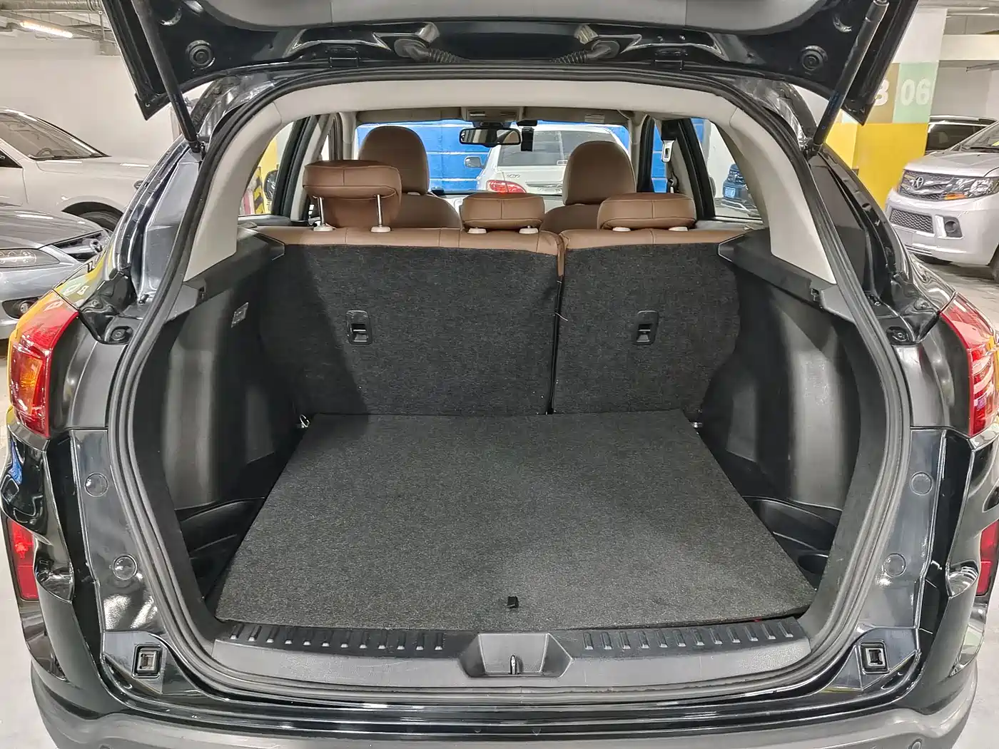 Besturn X80 2015 2015 2.0L Automatic Comfort Anniversary Edition