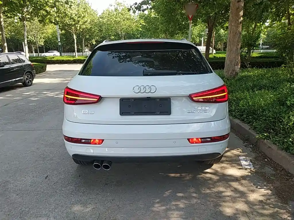 Audi Q3 2018 30th Anniversary Edition 35 TFSI Fashion фото 6