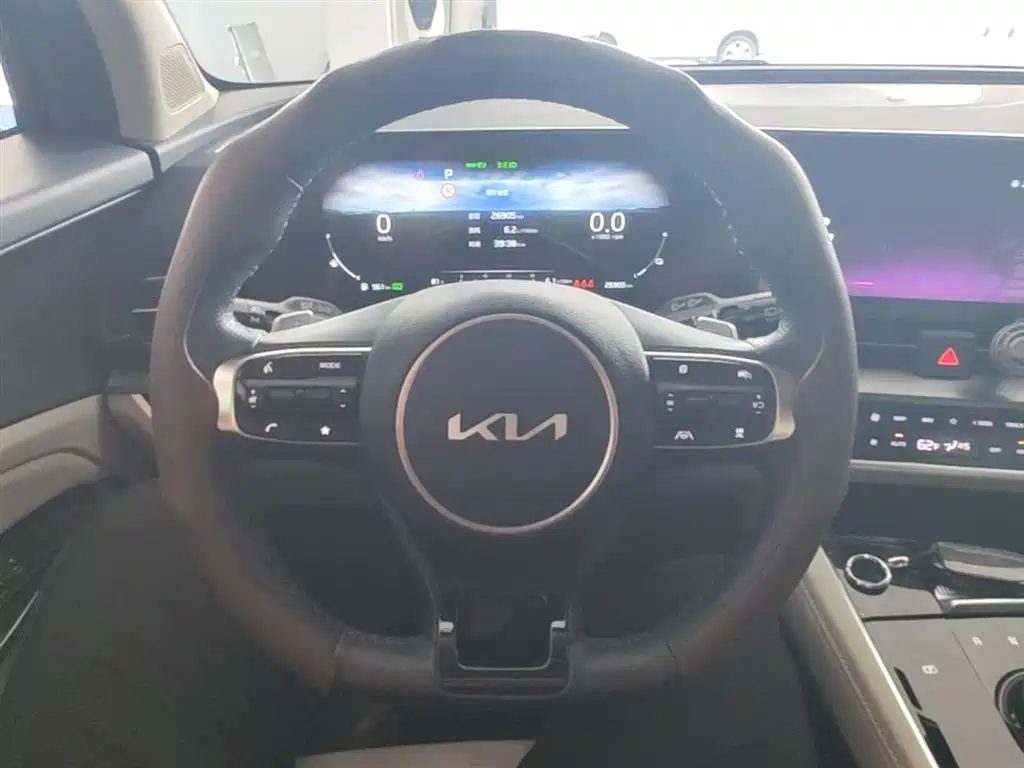 Kia Sportage 2023 2.0L HEV 2WD Premium Edition фото 11