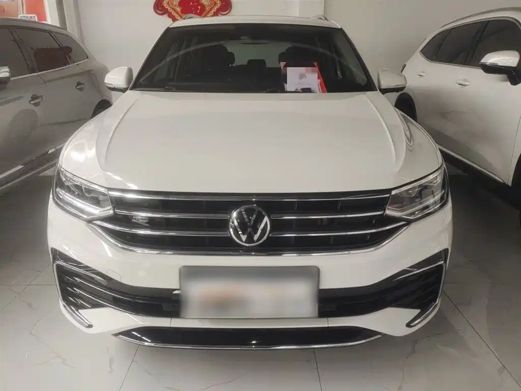Volkswagen Tiguan L 2022 330TSI Auto 2WD R-Line Premium Edition фото 3