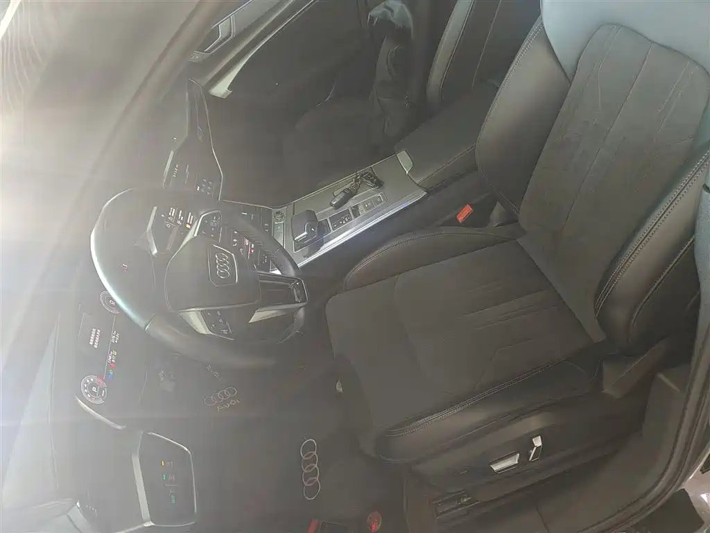 Audi A6L 2024 45 TFSI Premium Dynamic фото 11