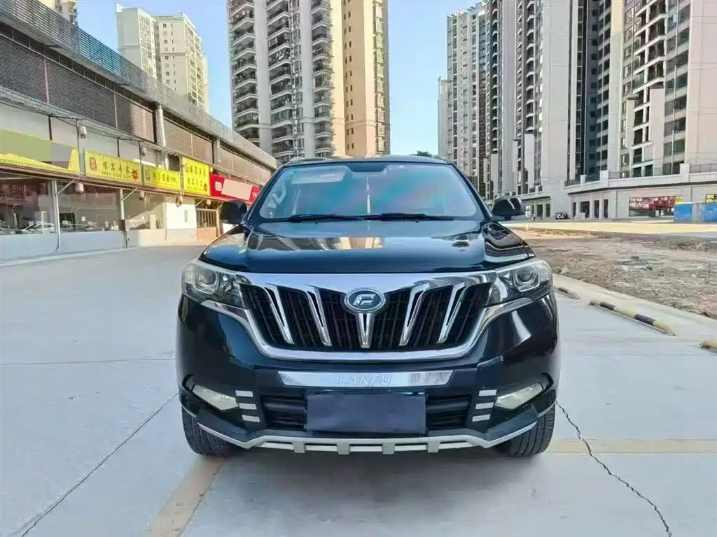 Foday Lanfu 2015 1.9T Diesel 2WD Standard 7-Seater фото 3