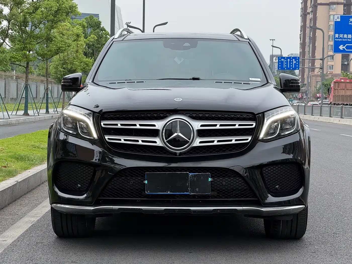 Mercedes-Benz GLS 2018 Facelift GLS 400 4MATIC Sport фото 2