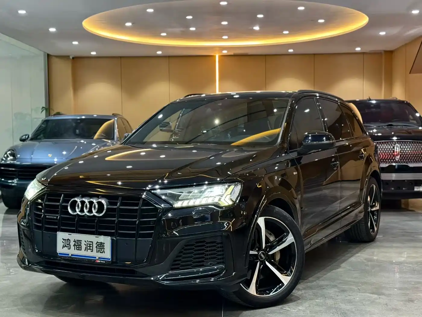 AUDI Q7