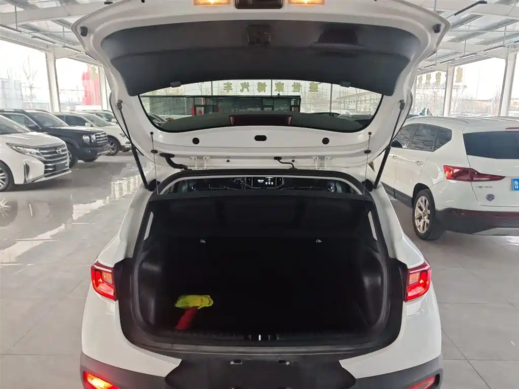 Kia KX1 2019 1.4L Automatic Sport Edition China VI фото 12