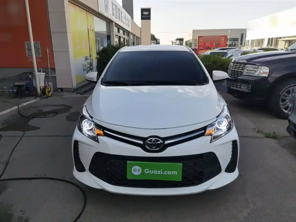 Toyota Vios FS 2021 1.5L CVT Fengchi Edition фото 3