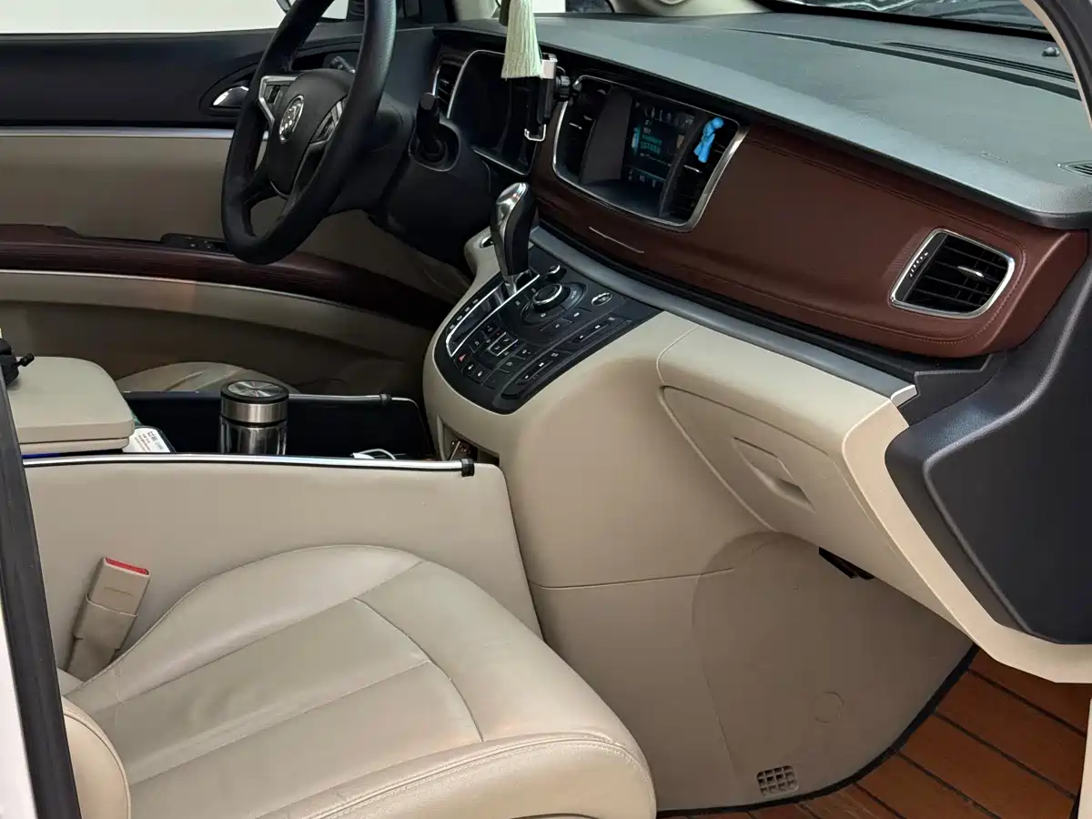 Buick GL8 2018 28T Luxury Model China VI фото 25