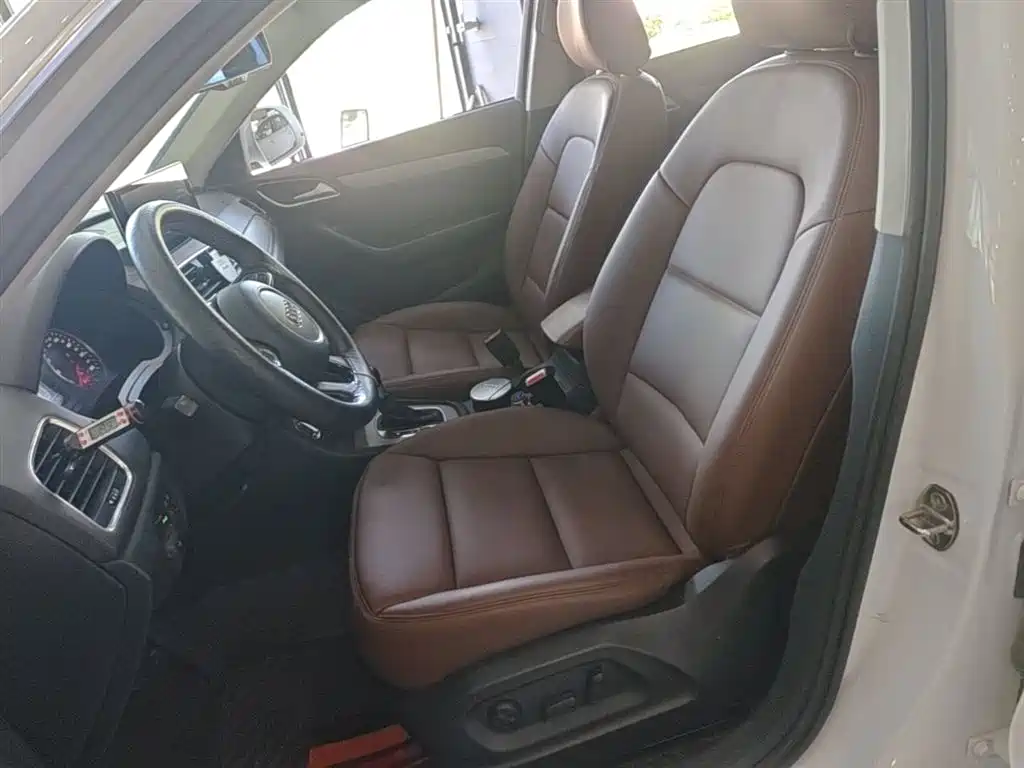 Audi Q3 2015 30 TFSI Progressive фото 15