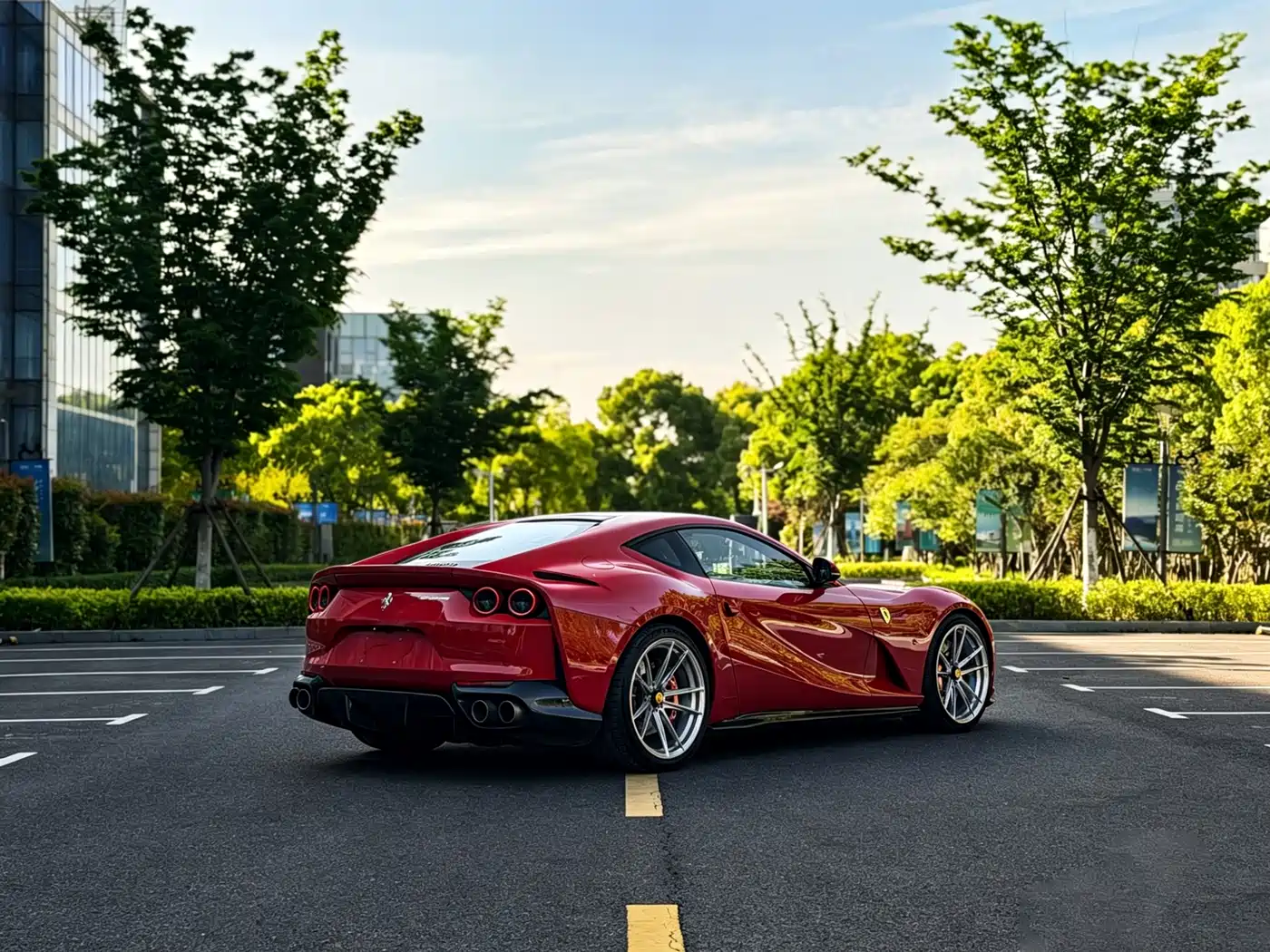 Ferrari 812 2017 6.5L Superfast фото 5
