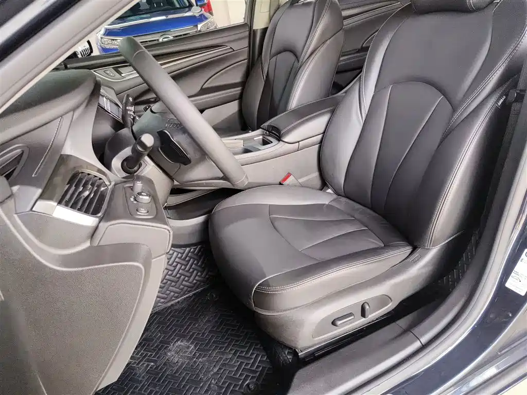 Buick LaCrosse 2022 552T Luxury фото 11