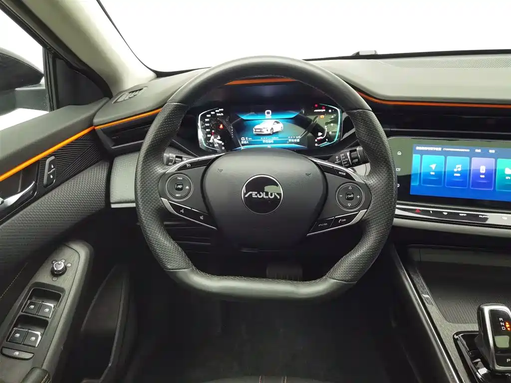 DONGFENG YI HYUN MAX