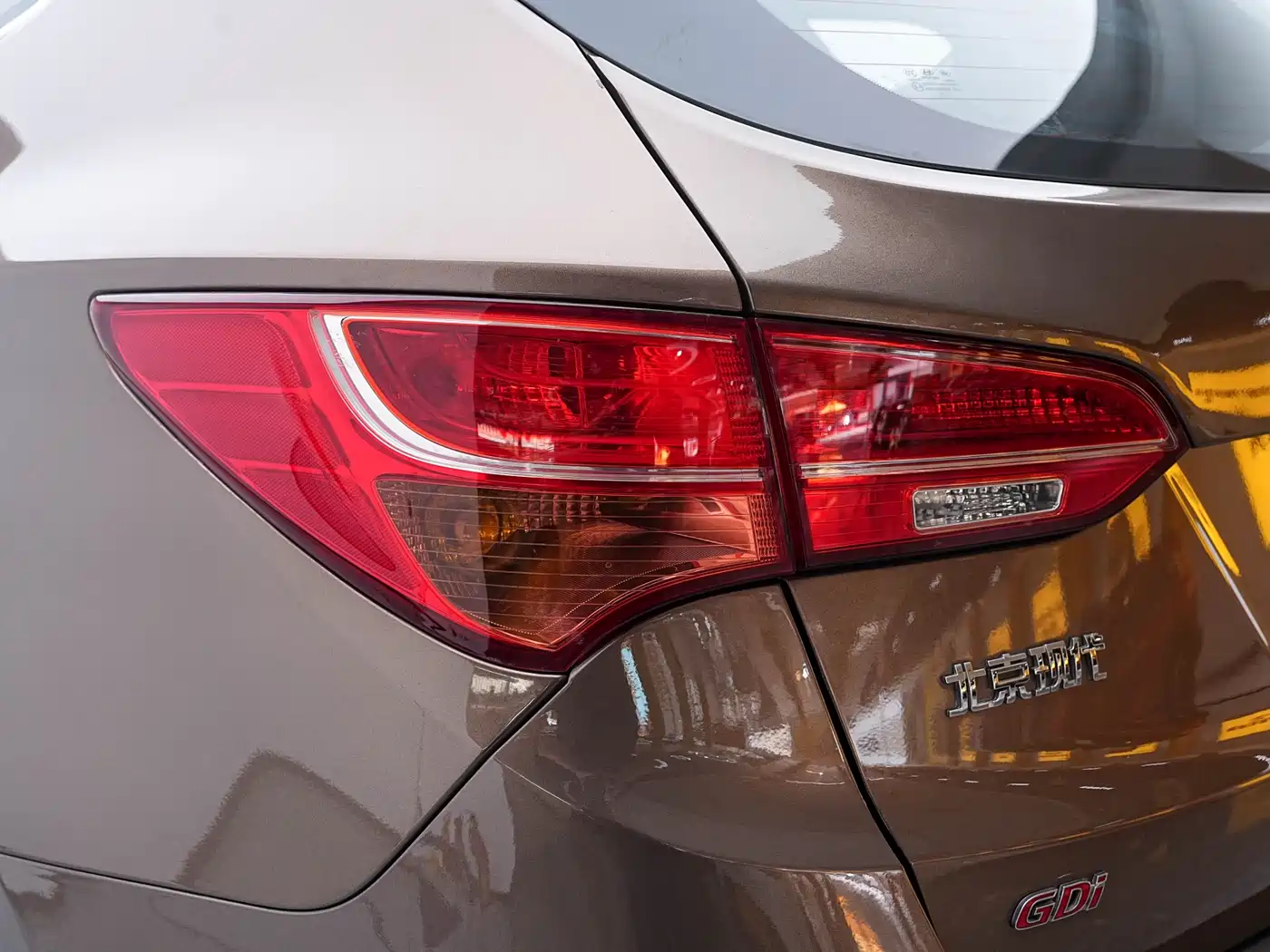 Hyundai Santa Fe 2013 Model 2.4L Automatic 2WD Smart фото 17