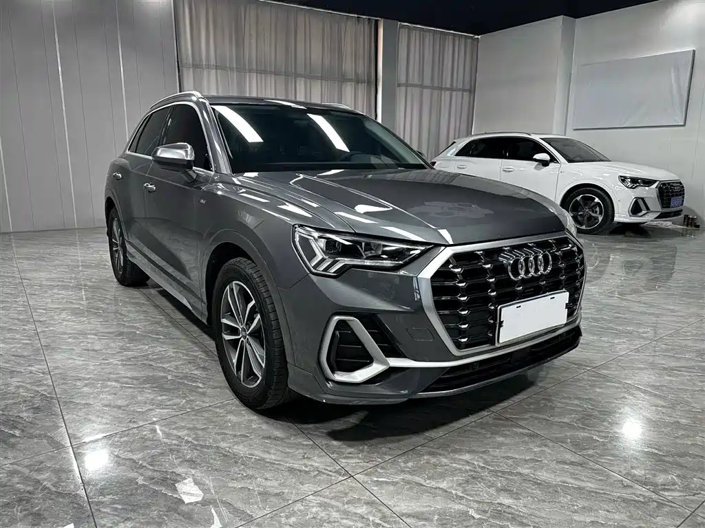 Audi Q3 2022 35 TFSI Fashion Dynamic фото 3