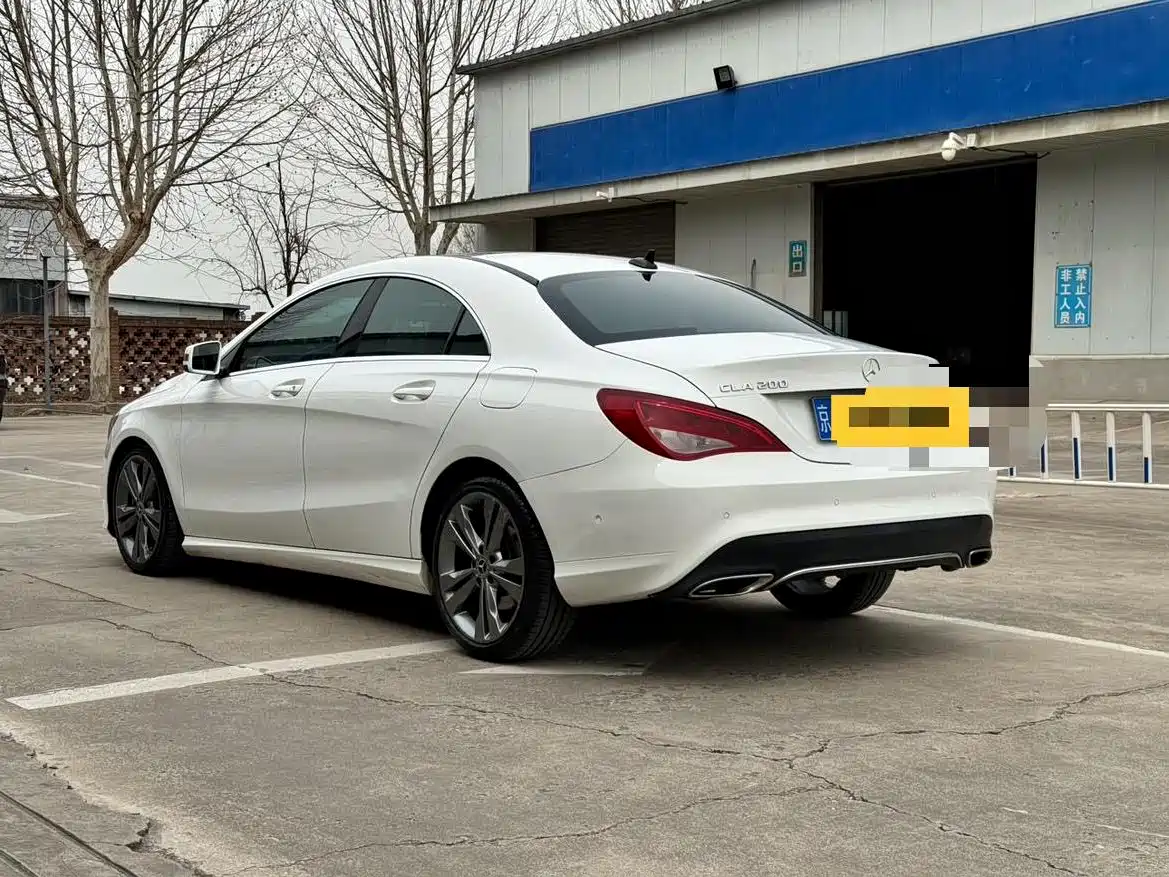 Mercedes-Benz CLA (Import) 2018 CLA 200 Dynamic Edition фото 5