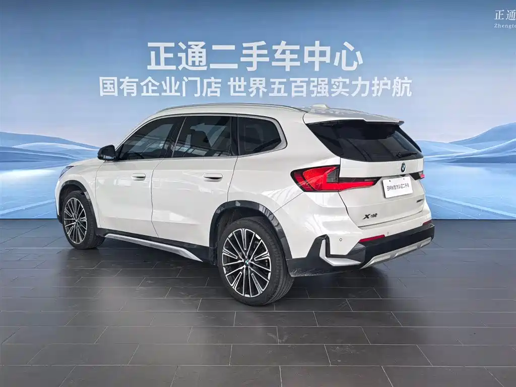 Фото 6 - BMW X1