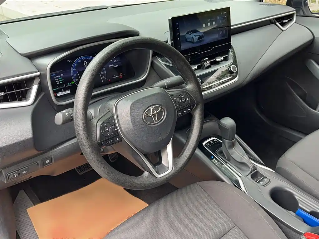 Toyota Levin 2023 Smart Hybrid 1.8L Luxury фото 9