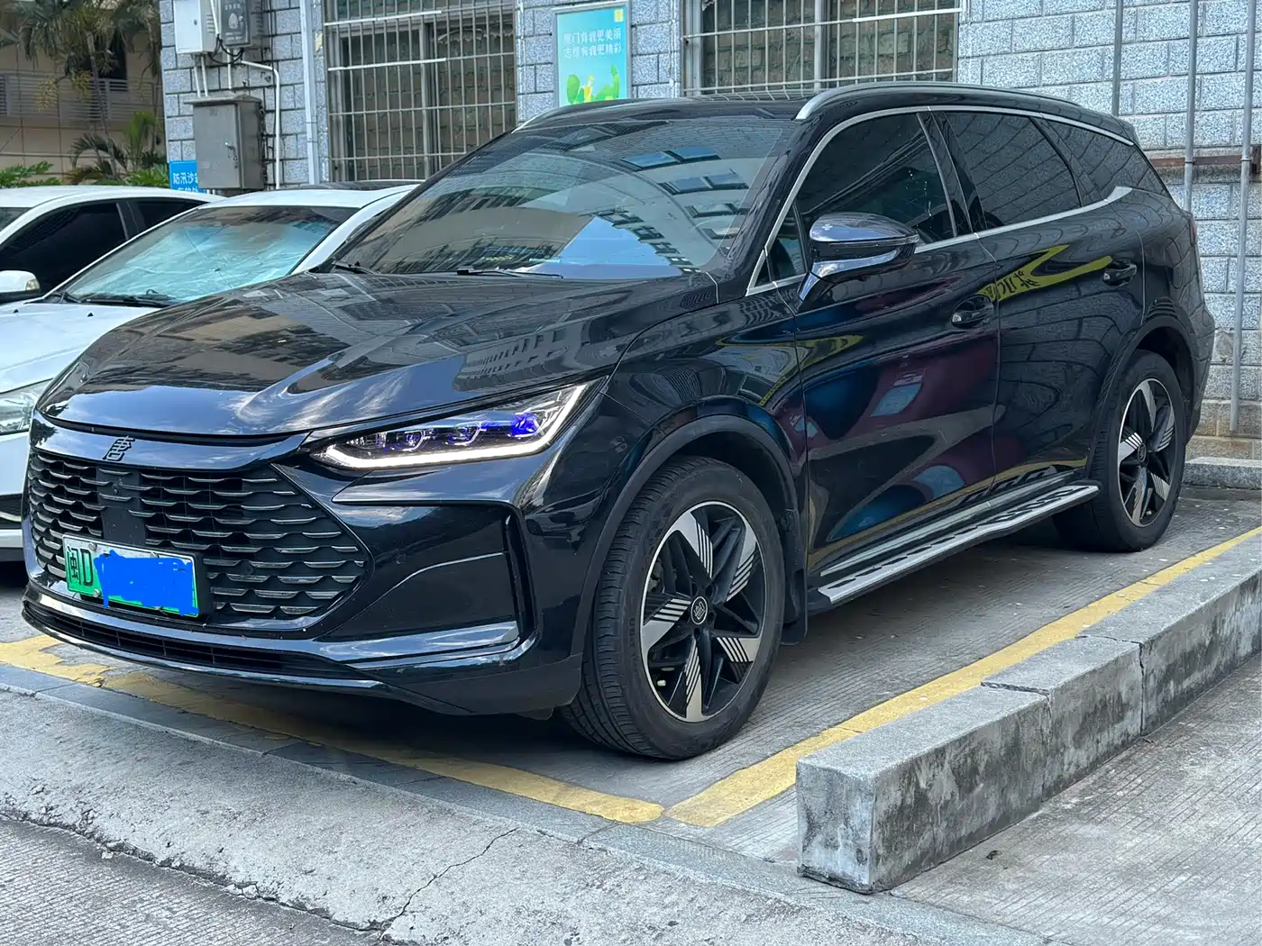 BYD Tang New Energy 2023 Model DM-i Champion Edition 112KM Deluxe