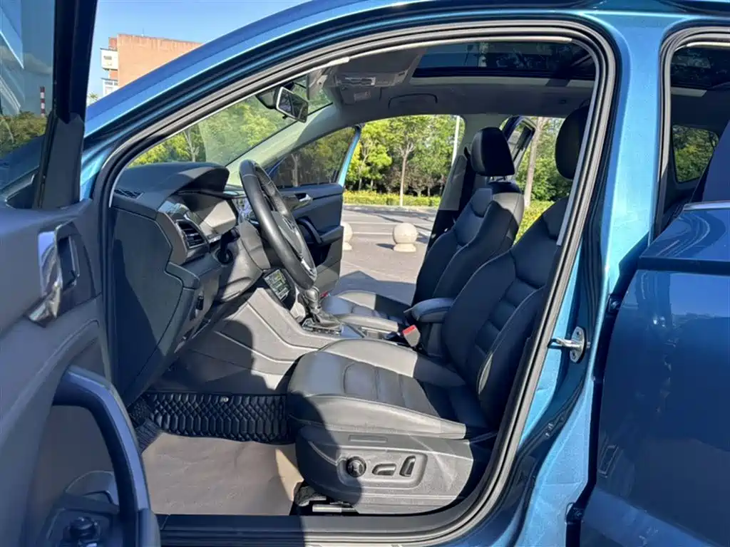 Volkswagen Tharu 2021 280TSI 2WD Luxury Plus фото 12