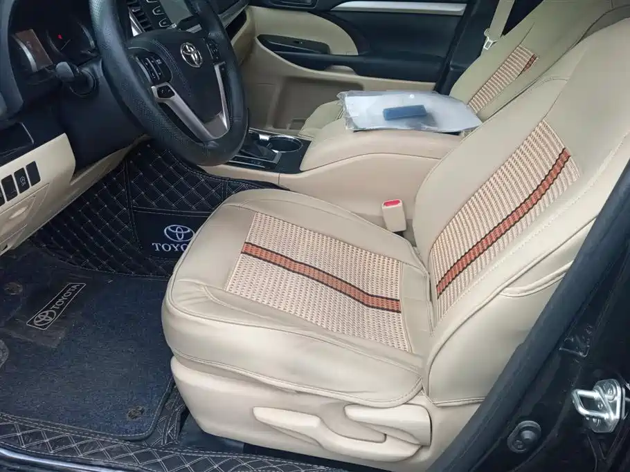 Toyota Highlander 2018 2.0T 4WD Elite 7-seater (China V) фото 9