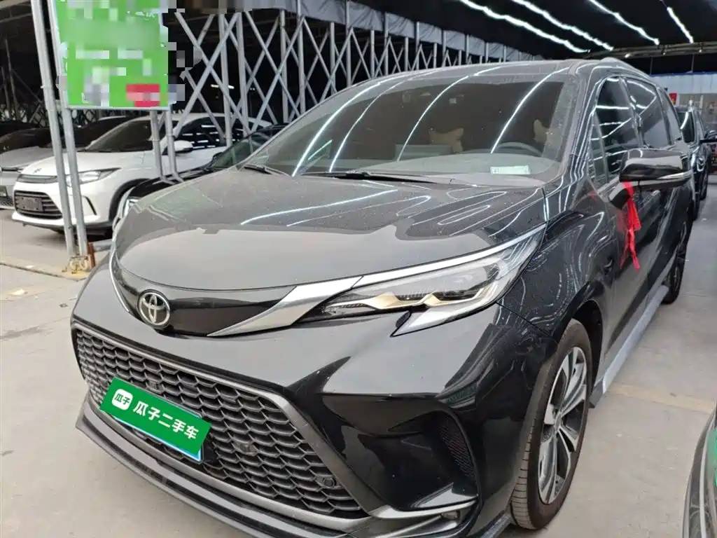 TOYOTA GREVIA