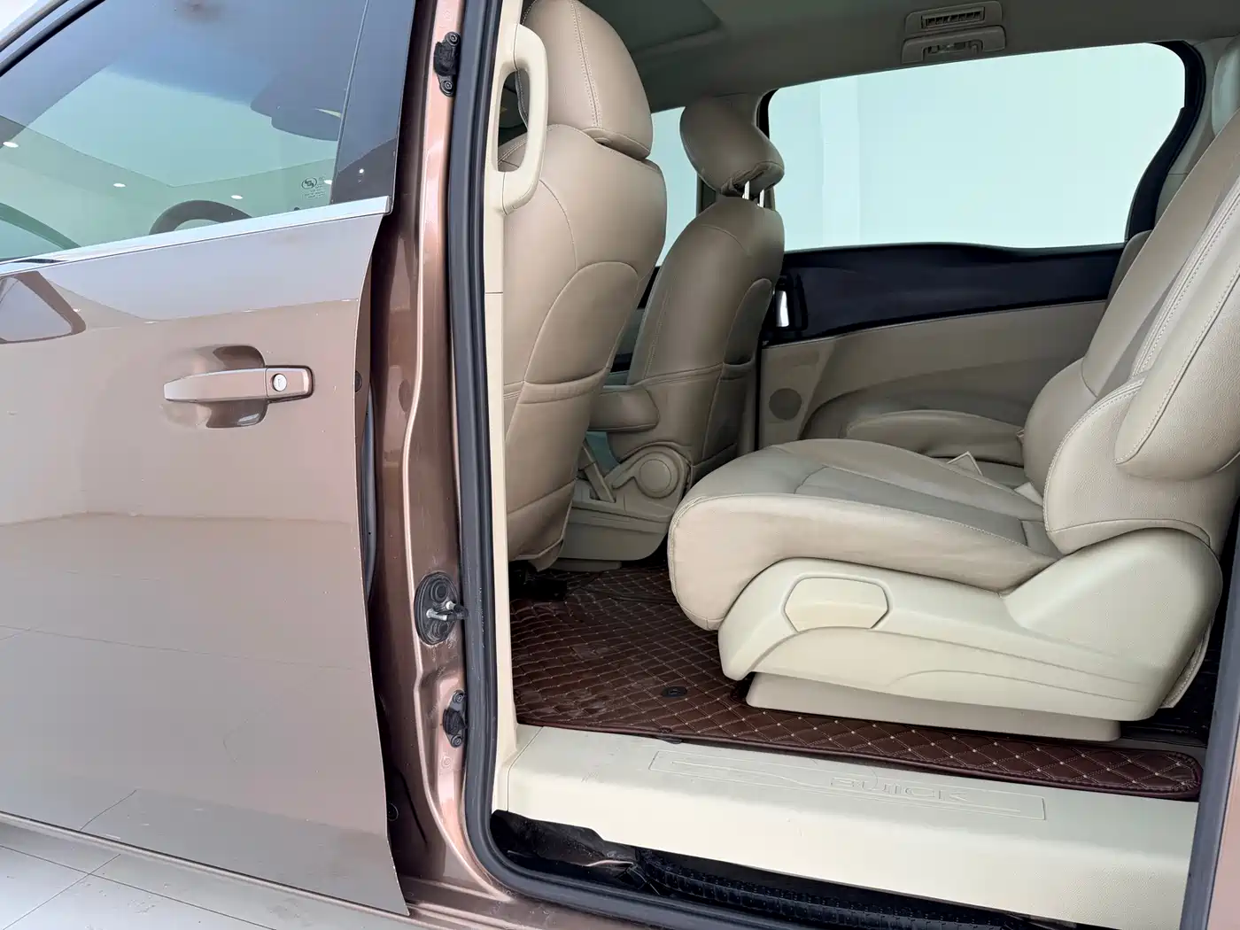 Buick GL8 2018 28T Comfort China VI фото 11