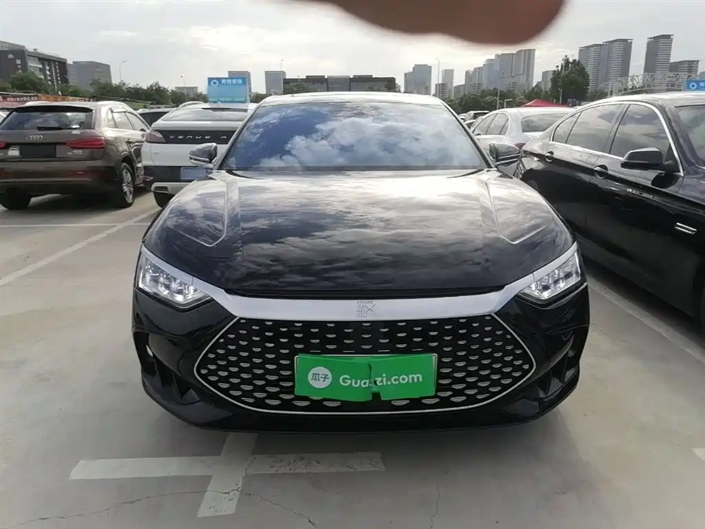 BYD Han 2022 DM-i 121KM Premium Edition фото 3