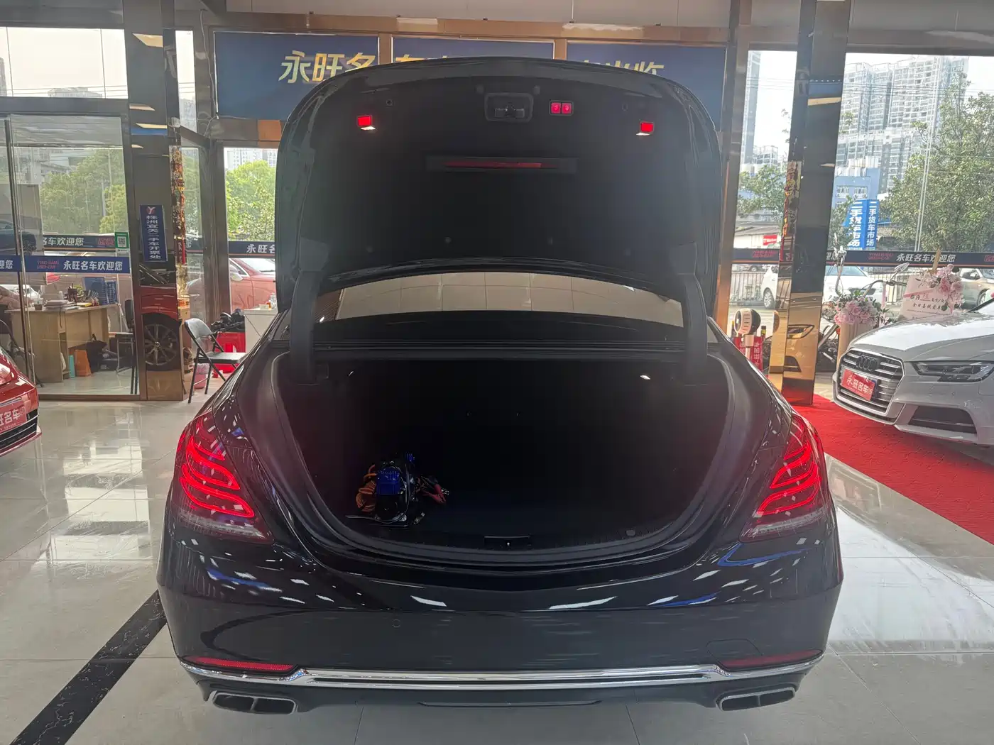 Mercedes-Benz Maybach S-Class 2015 S 400 4MATIC фото 13
