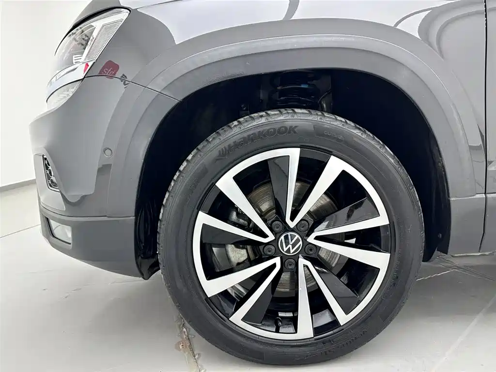 Volkswagen Tharu 2022 330TSI AWD Flagship Edition фото 30