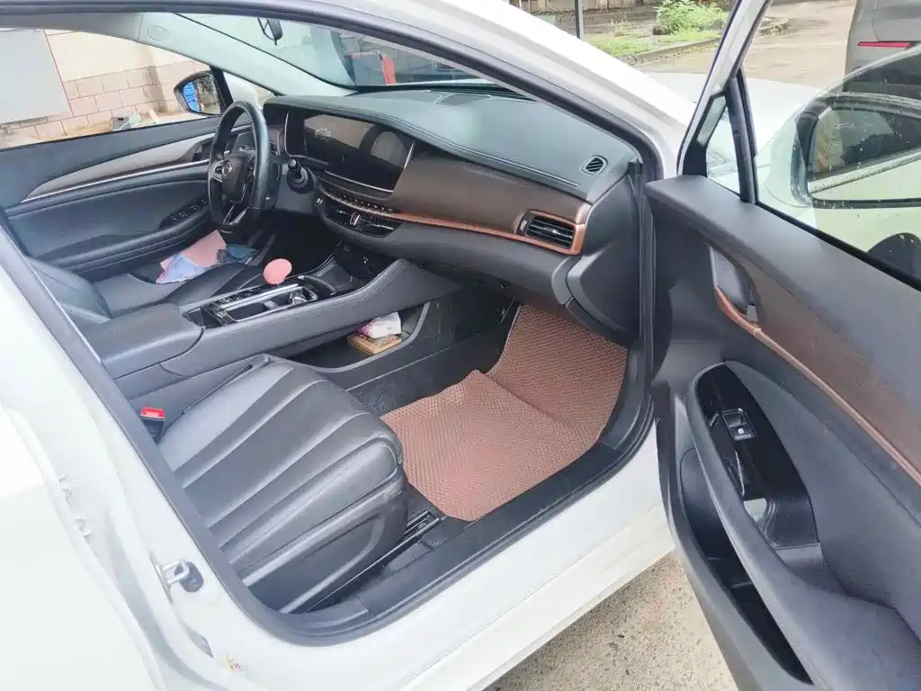 GAC Trumpchi Trumpchi GA6 2023 2022 270T Automatic Luxury Edition