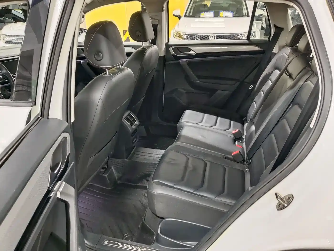 Volkswagen Tayron 2019 330TSI 2WD Luxury China VI фото 8