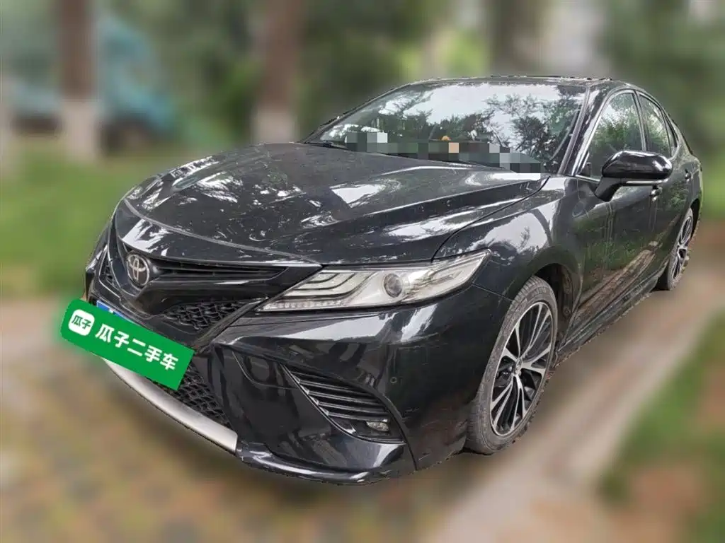 Toyota Camry 2018 2.5S Trend Edition фото 2