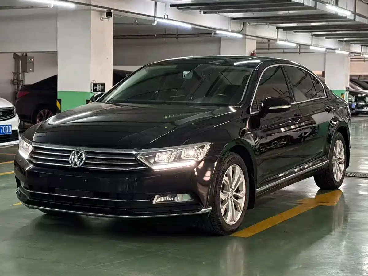 Volkswagen Magotan 2017 330TSI DSG Luxury