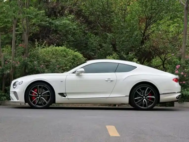 Bentley Continental 2023 2022 4.0T GT V8