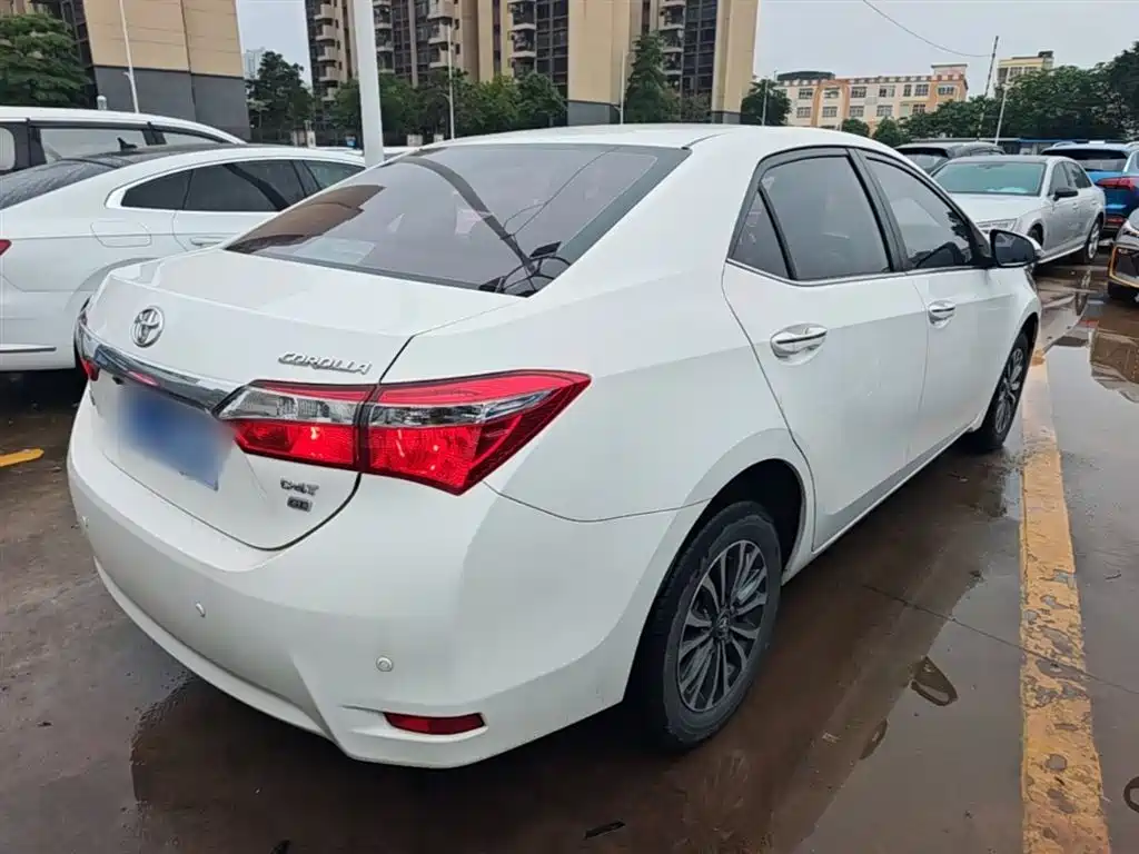 Toyota Corolla 2017 Facelift 1.2T S-CVT GL фото 7