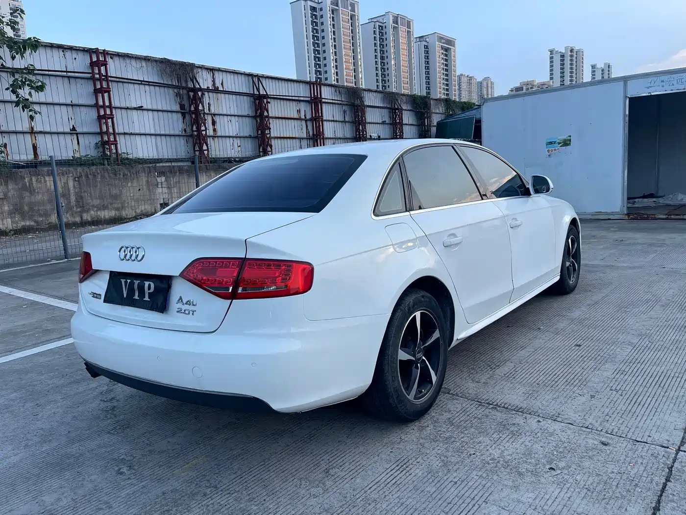 Audi A4L 2011 2011 2.0 TFSI Luxury