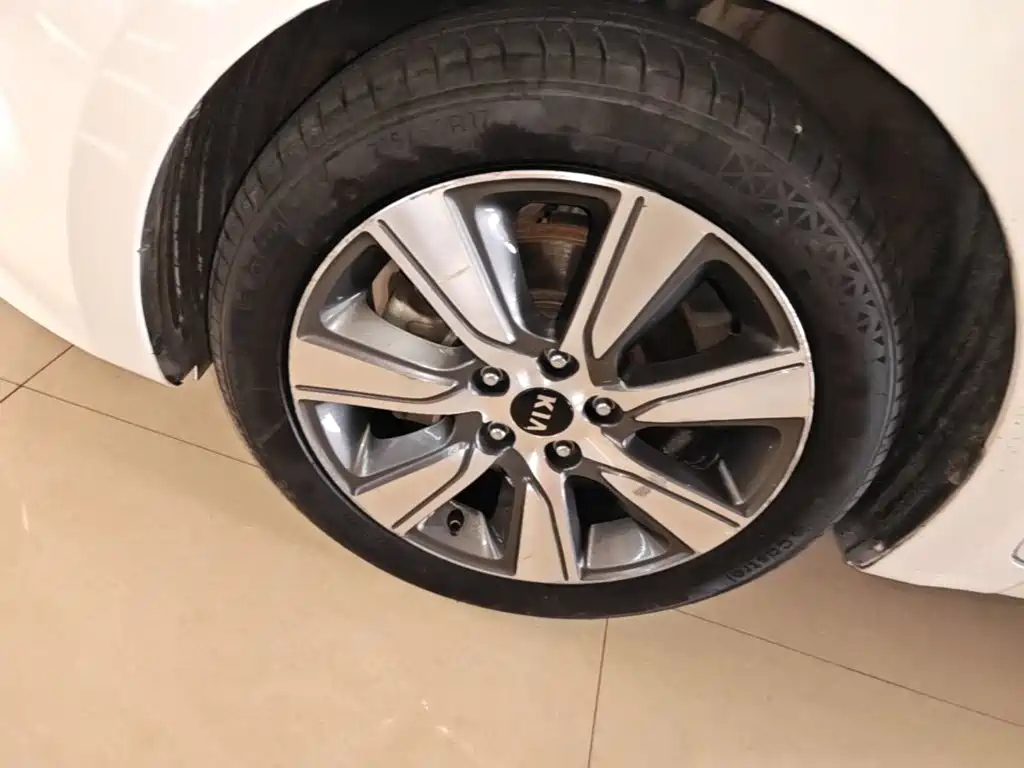 Kia K4 2017 2017 1.6T Automatic T-DLX Turbo