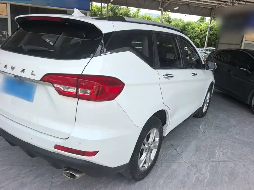 Фото 7 - Haval M6