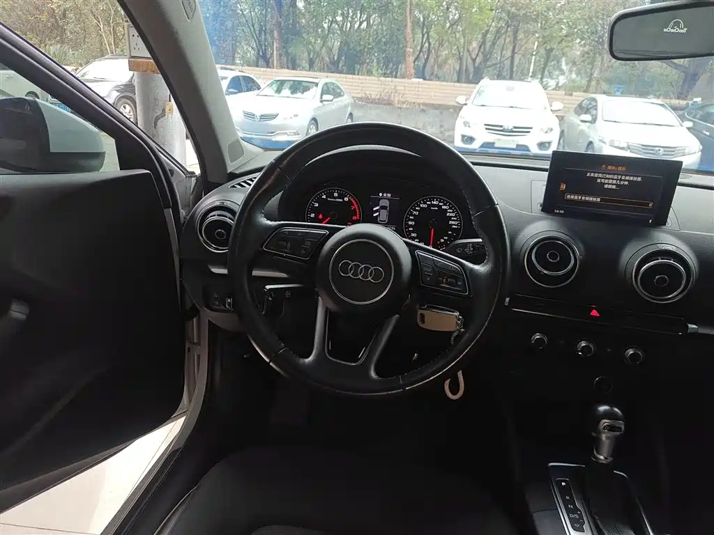 Audi A3 2019 Sportback 35 TFSI Progressive China V фото 11