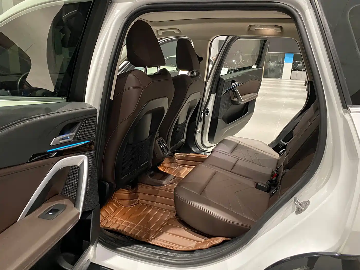 BMW X1 2023 sDrive20Li X Design Package фото 8