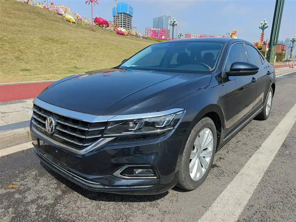 Volkswagen Passat 2019 330TSI Elite (China V) фото 2