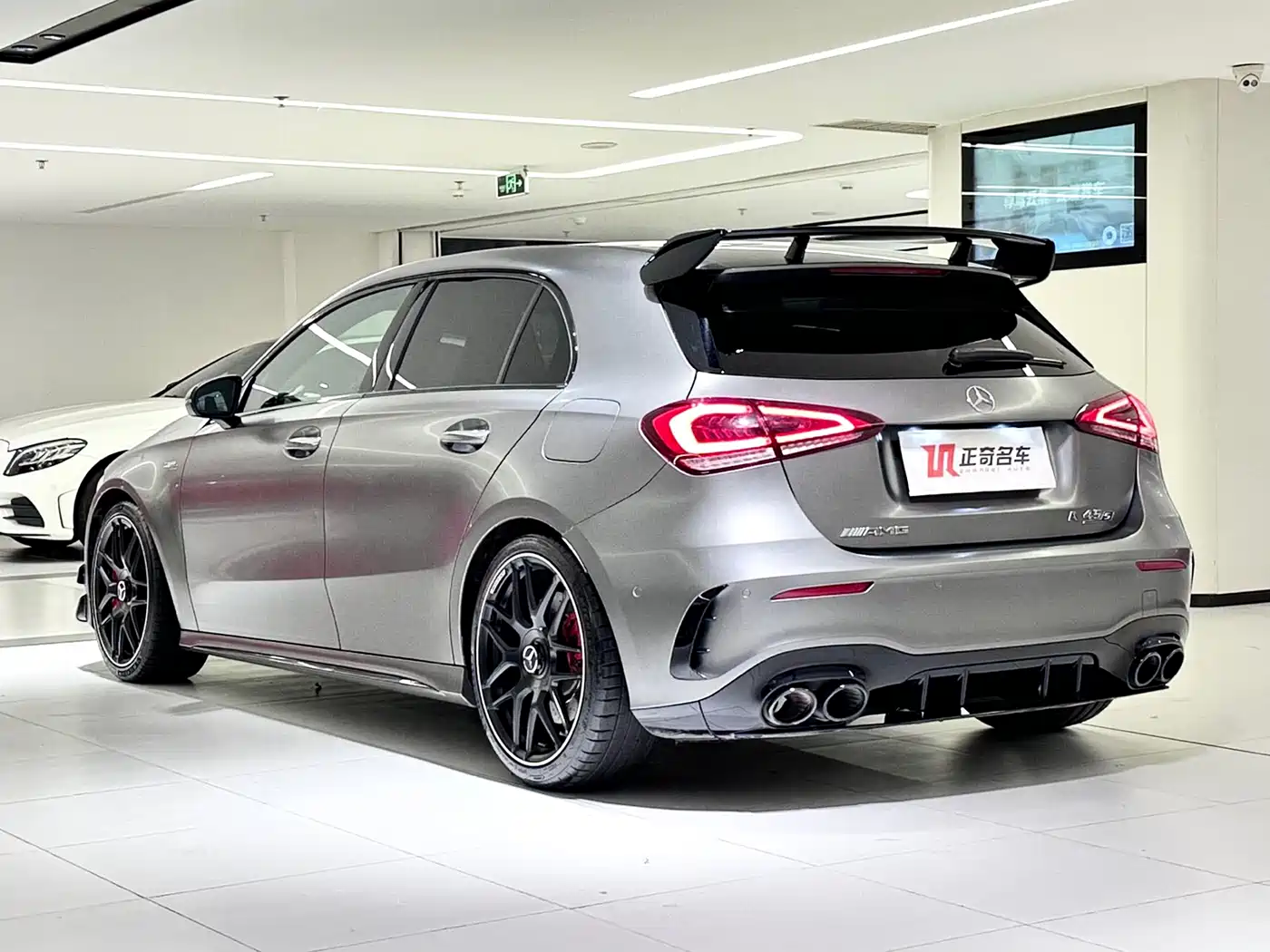 Mercedes-Benz A-Class AMG (Import) 2020 Facelift AMG A 45 S 4MATIC+ фото 22