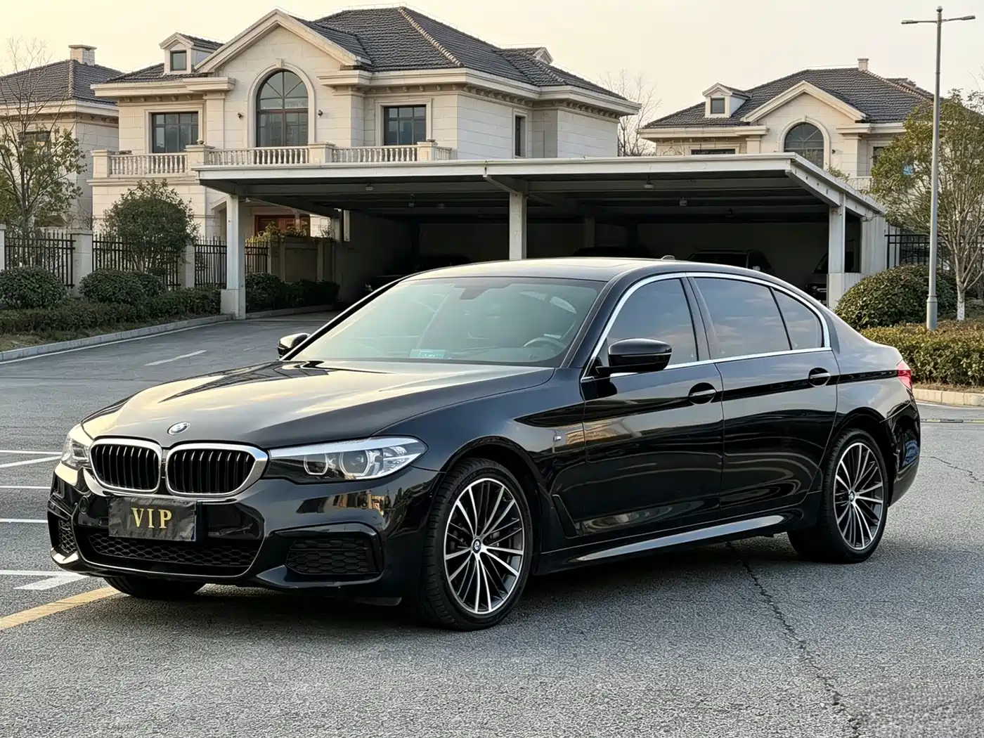 BMW 5 Series 2019 Facelift 530Li Leading M Sport Package