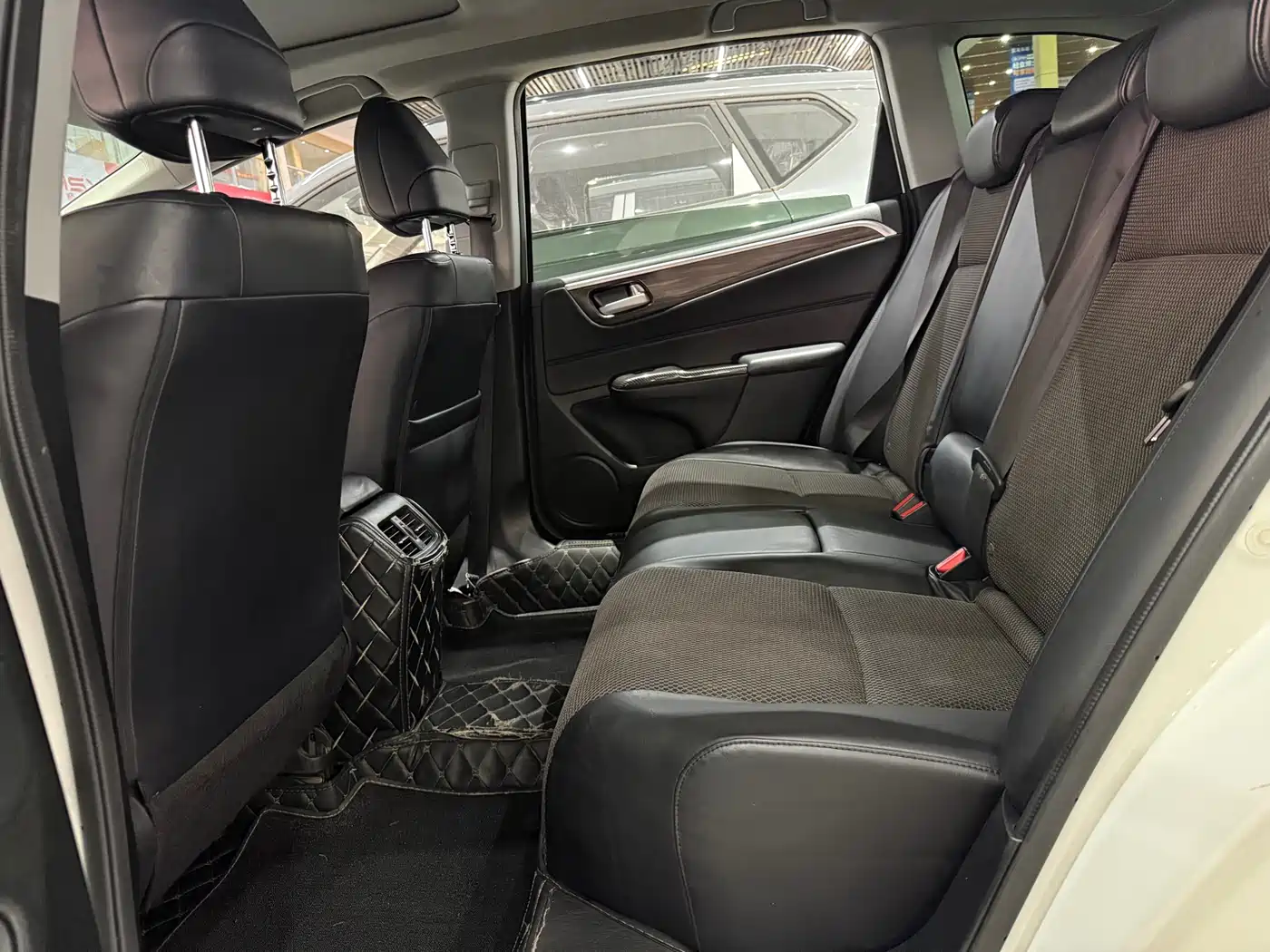Honda Jade 2018 2017 1.8L Automatic Comfort Edition 5-seater