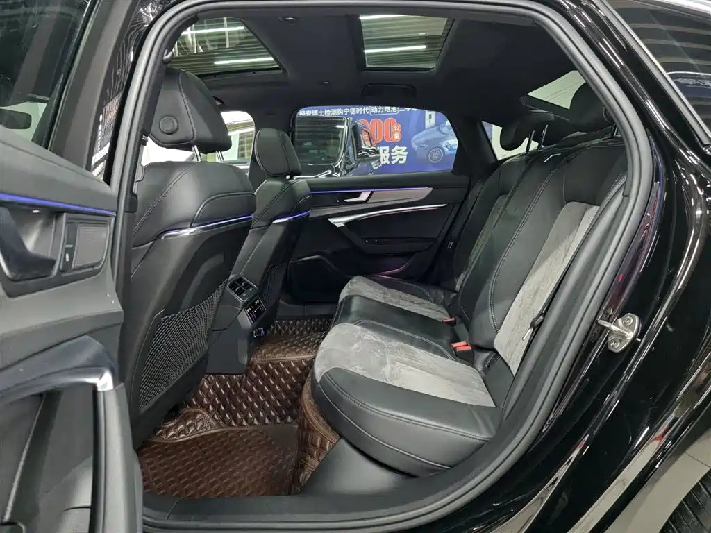 Audi A6L 2022 45 TFSI Premium Dynamic фото 13