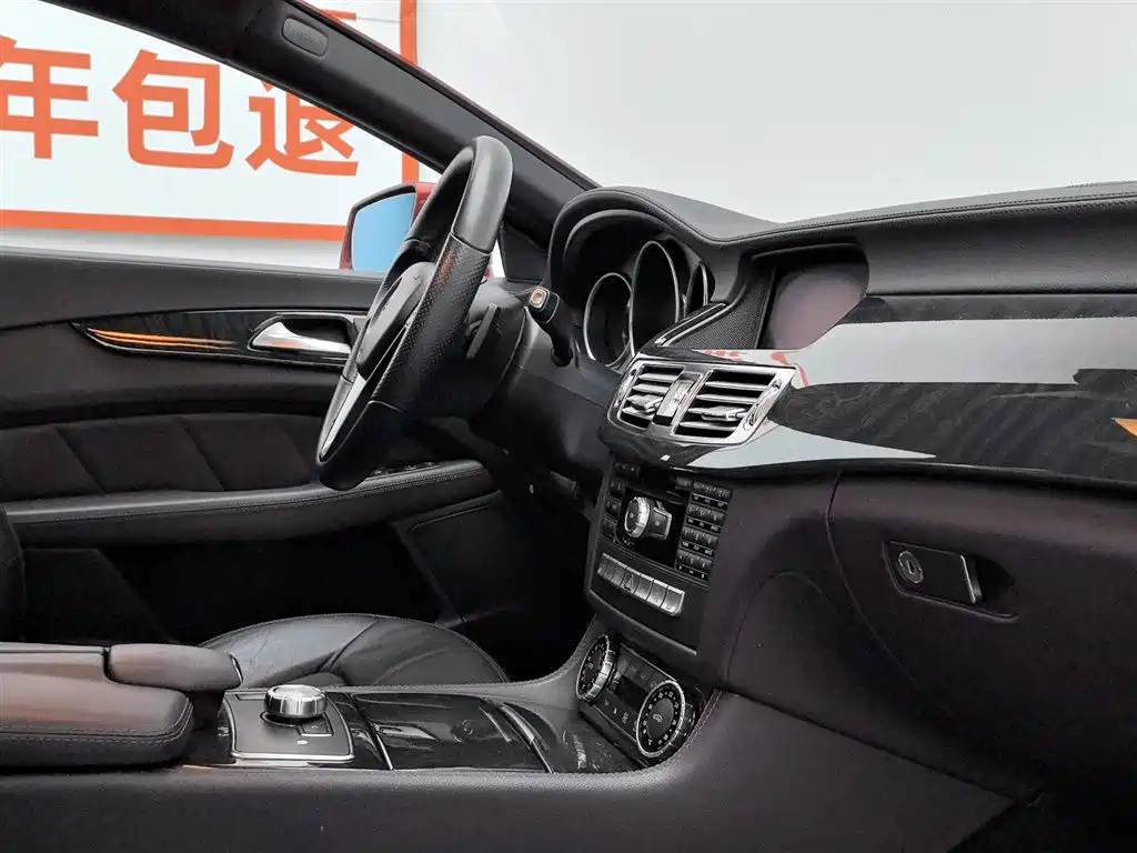 Mercedes-Benz CLS 2012 CLS 300 CGI фото 22
