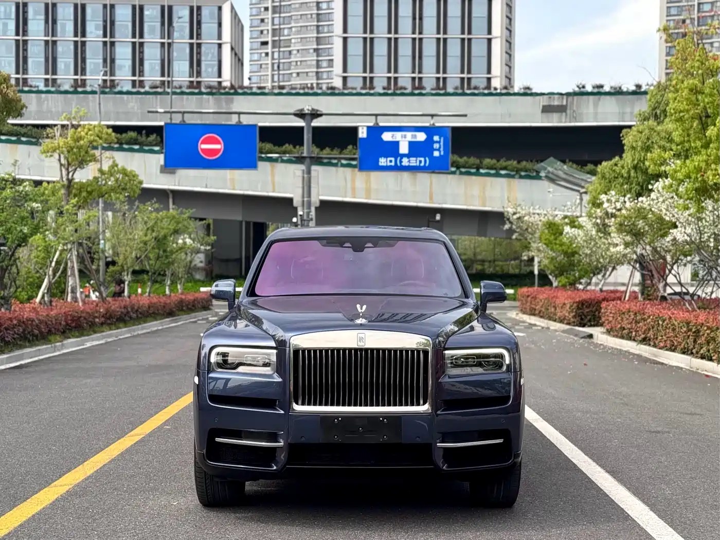 ROLLS-ROYCE CULLINAN