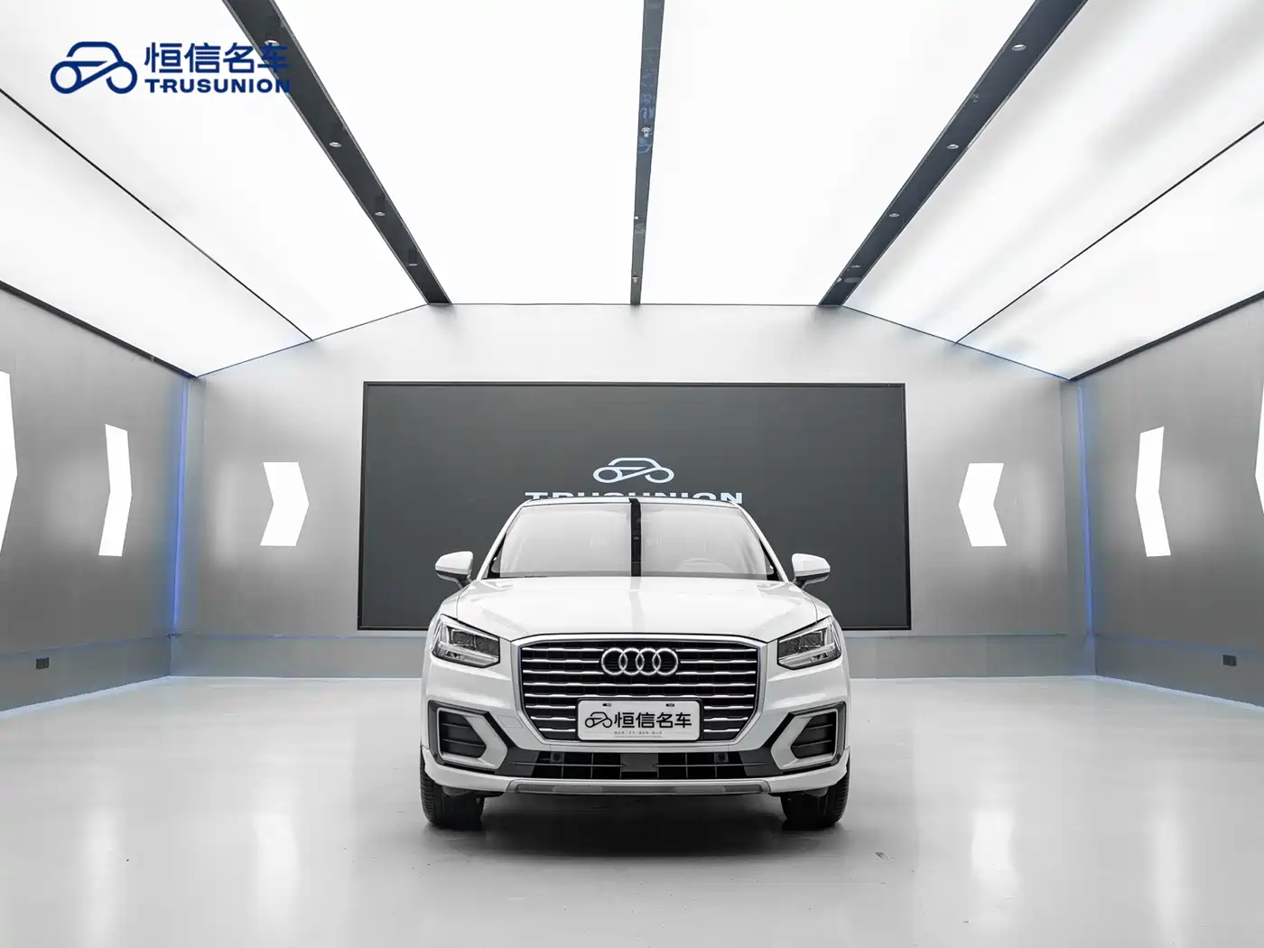 Audi Q2L 2018 35 TFSI Fashion Elegance China V фото 2